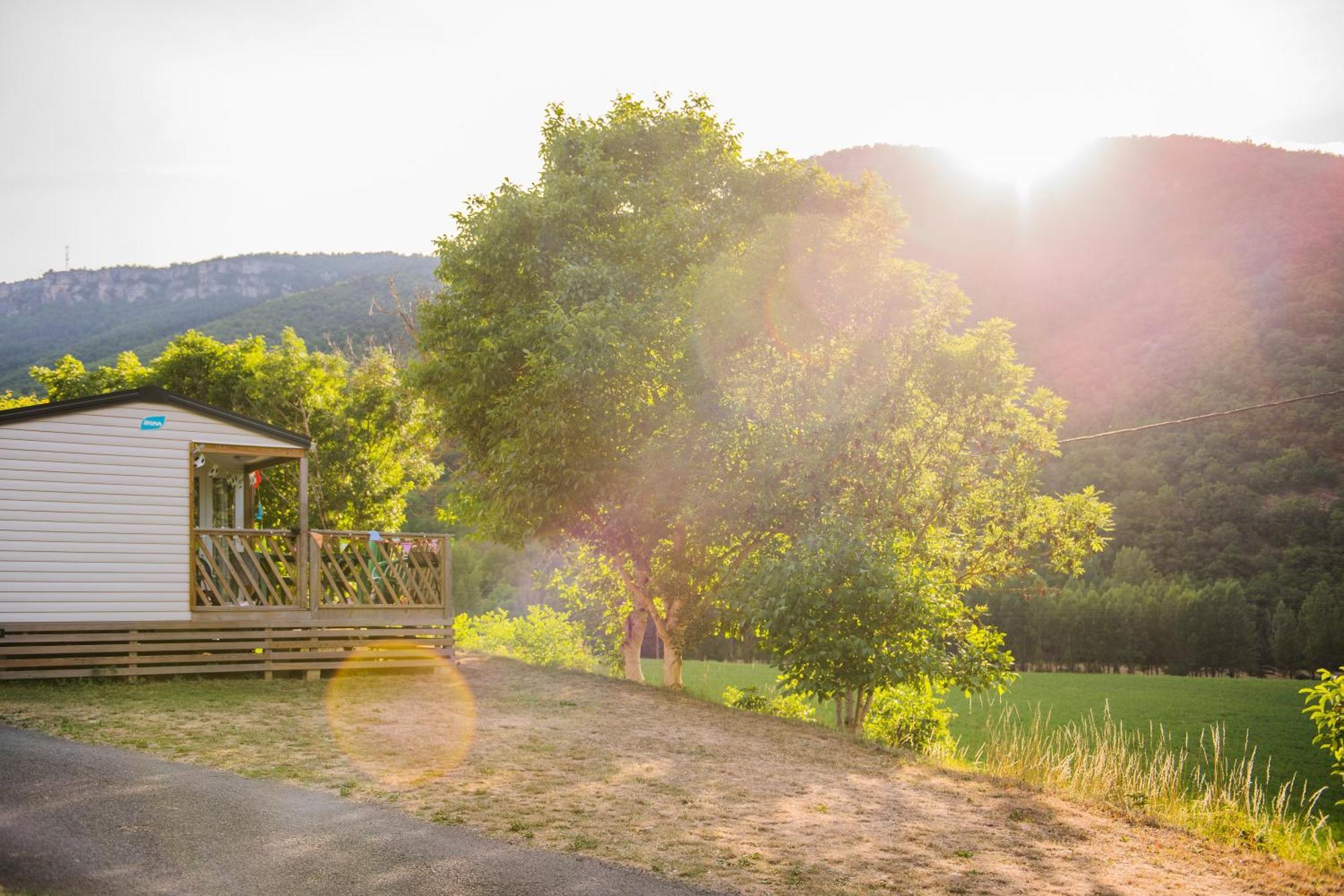 Camping Rcn Val De Cantobre Экстерьер фото